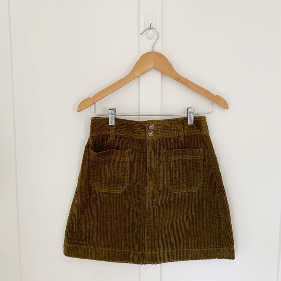 Madewell Dresses & Skirts - Madewell Corduroy Mini Skirt